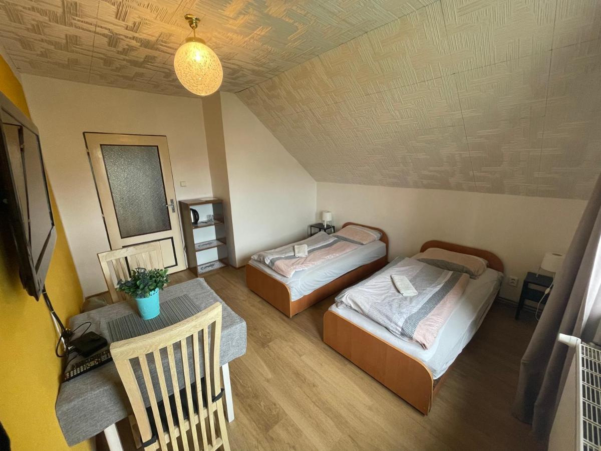 Penzion Ad0Lfovice Jeseník Kültér fotó